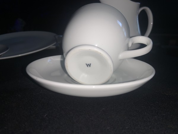 Selling Wedgwood China