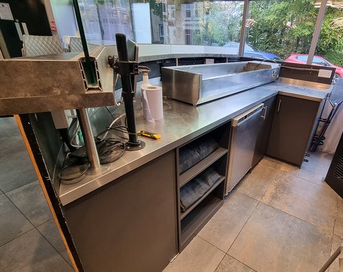 Secondhand Pizzeria Bar & Work Counter For Sale Secondhand Pizzeria Bar & Work Counter For Sale