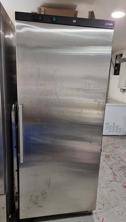 Secondhand Adexa SR600 Fridge For Sale