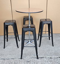 New Poseur Table Black Bar Stools For Sale