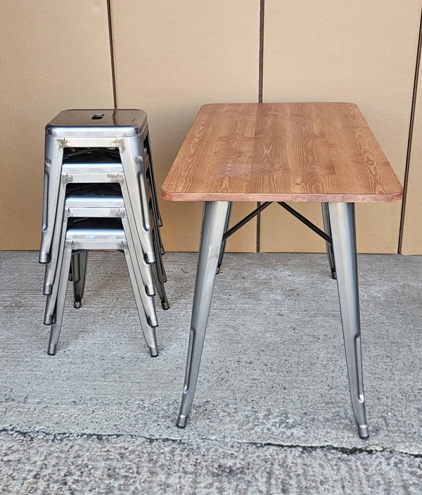 New Gunmetal Table & Stool Set For Sale