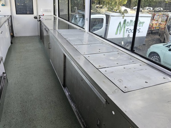 Secondhand Location Catering Lorry Kitchen For Sale