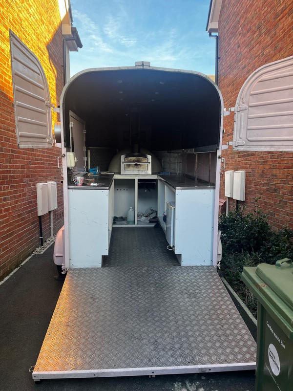 Horseboxe box pizza trailer for sale