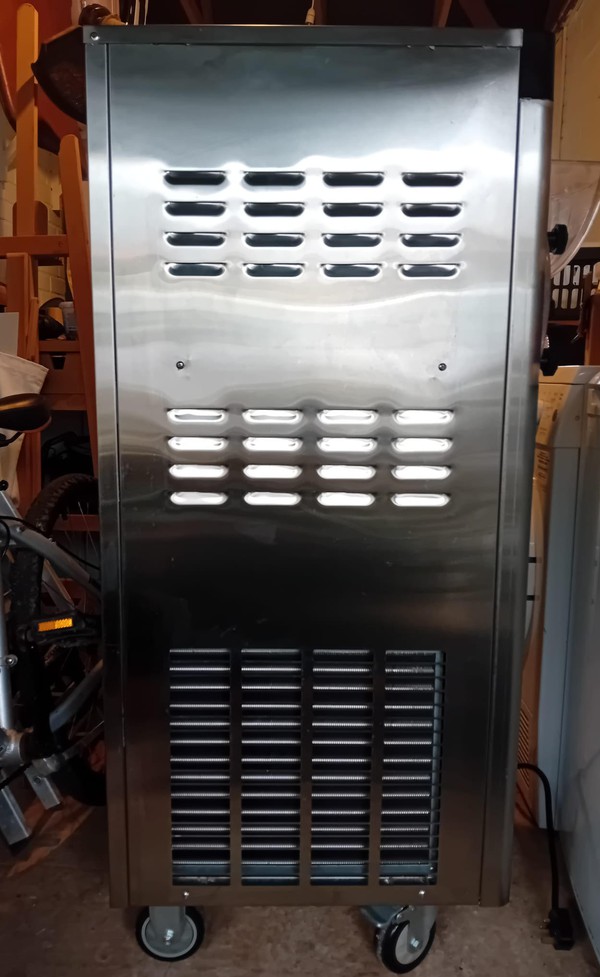 Ice Cream Machine (Hard Scoop) For Sale