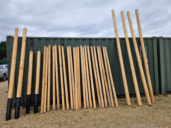 Traditional marquee with split main poles