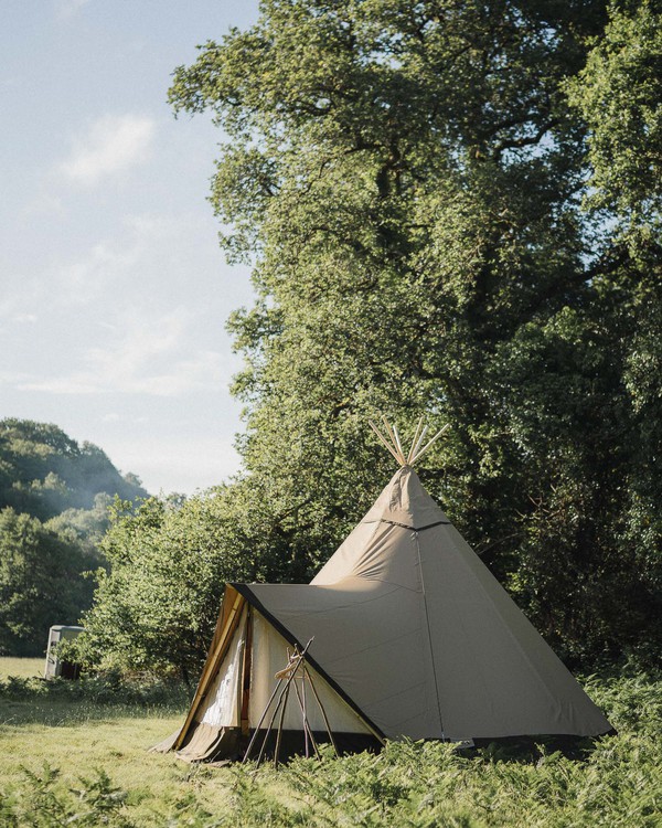 Tent Tipi GLAMPING AURUM® 33 with Anovey Shepard Stove and flooring