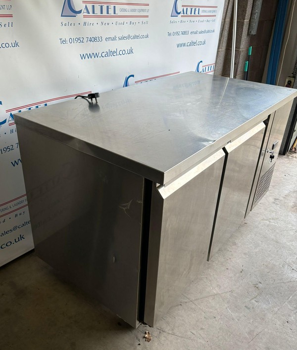 Secondhand Interlevin 2 Door Freezer Prep For Sale