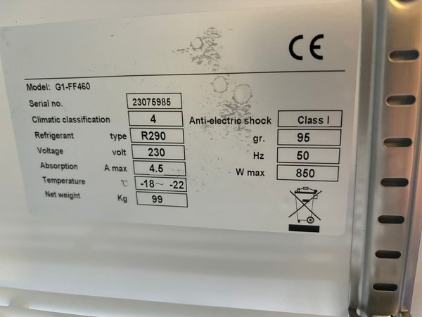 Secondhand Used Upright Display Freezer