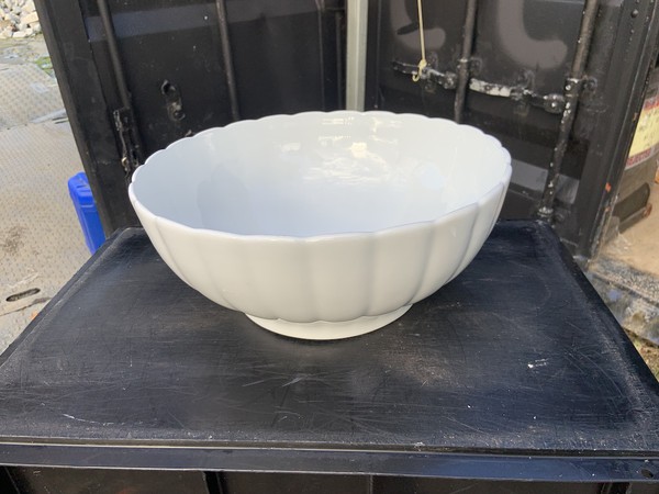 Selling  Pillivuyt Large White Salad Bowl 34cm