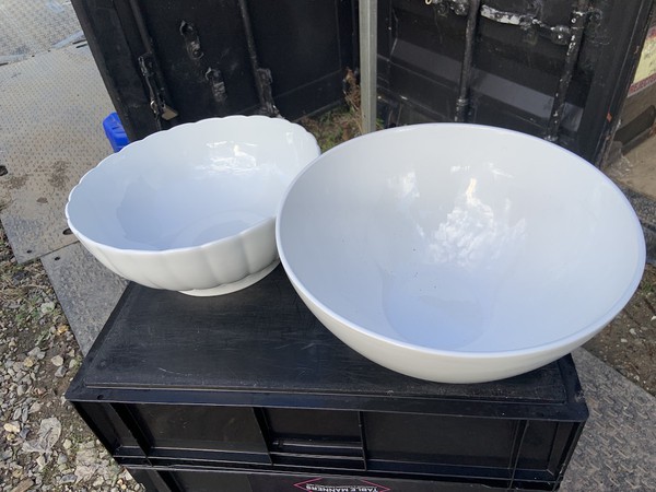 Pillivuyt Large White Salad Bowls 34cm