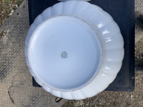 Pillivuyt Large White Salad Bowls