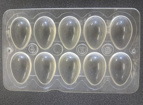 Secondhand Used 170x Assorted Chocolate Moulds For Sale Secondhand Used 170x Assorted Chocolate Moulds For Sale
