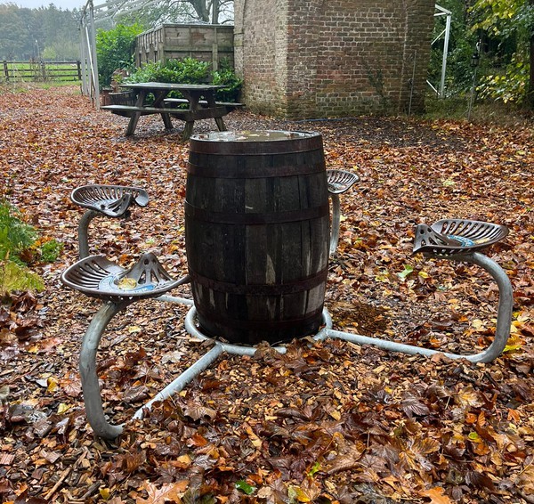 4x Tractor Seats And Barrel Table Set