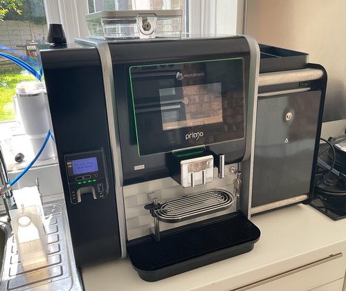 Secondhand Used Westomatic Primo, Milk Fridge For Sale Secondhand Used Westomatic Primo, Milk Fridge For Sale