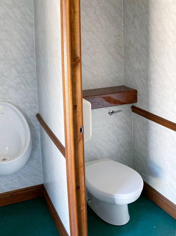 Used 3+1 Toilet Trailer