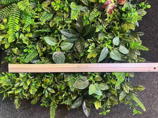 Secondhand Used 24x Artificial Living Wall Panel For Sale