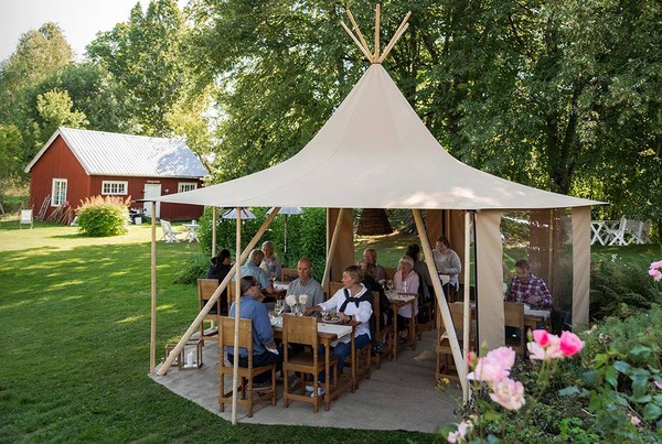 Dining Tipi  (with walls not inc.)