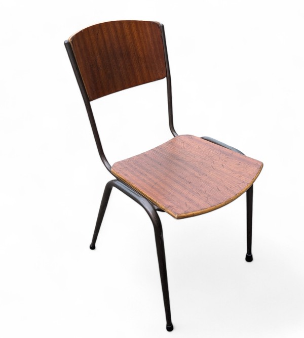 Secondhand 16x Vintage Mid Century Stacking Cafe Bar Chairs