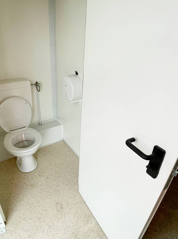 Mains connected toilet cabin for sale