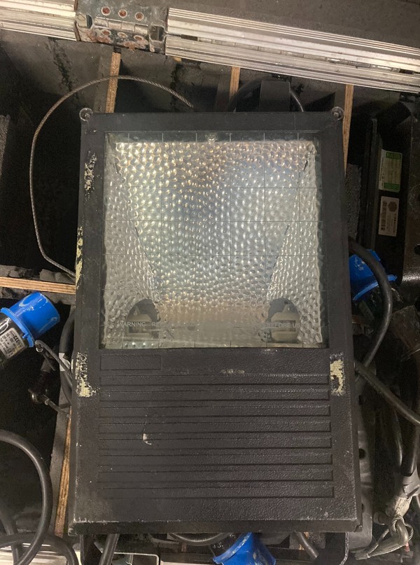 Secondhand 11x 150W IP65 Black Floodlights