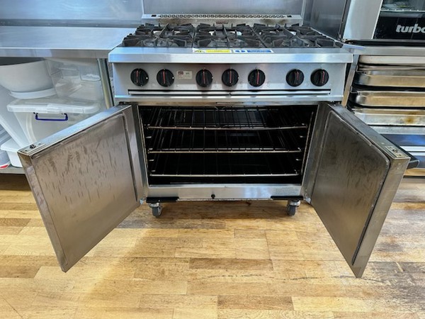 Second hand six burner oven for sale