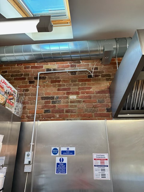 Cooker hood for sale with duct / pipe