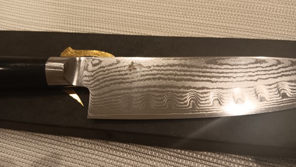 Secondhand Kai Shun Classic Santoku Knife For Sale