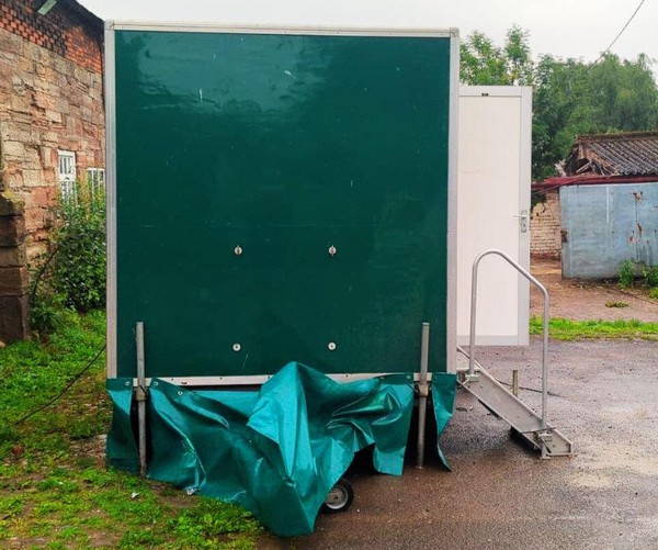 Secondhand 1+1 Toilet Trailer Unit