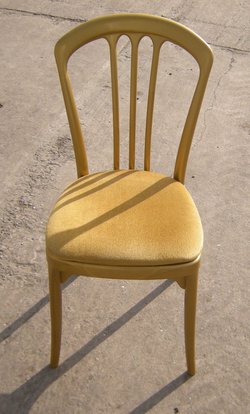 Gala gold banquet chairs with gold seat pad