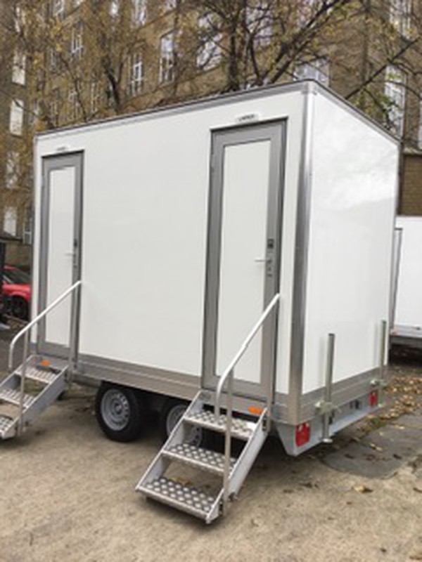 New Unused 4 Bay Mobile Toilet Unit For Sale