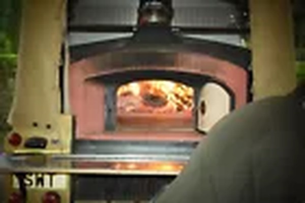 Secondhand Used Land Rover Mobile Pizza Oven