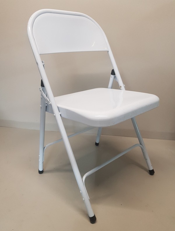 80x Folding Metal Chairs For Sale