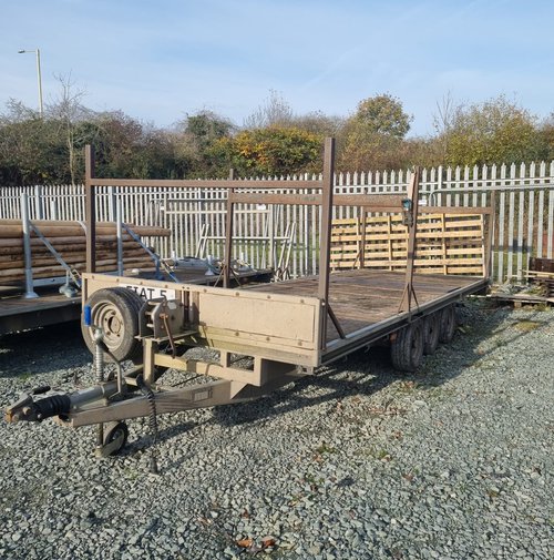 2x 20ft Flatbed Trailers (With H Frames) For Sale 2x 20ft Flatbed Trailers (With H Frames) For Sale