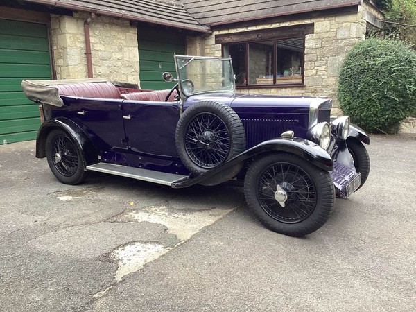 1930s Open top wedding car