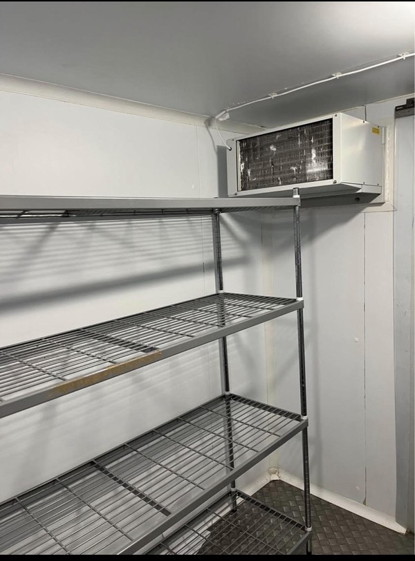 Walk In Fridge Freezer