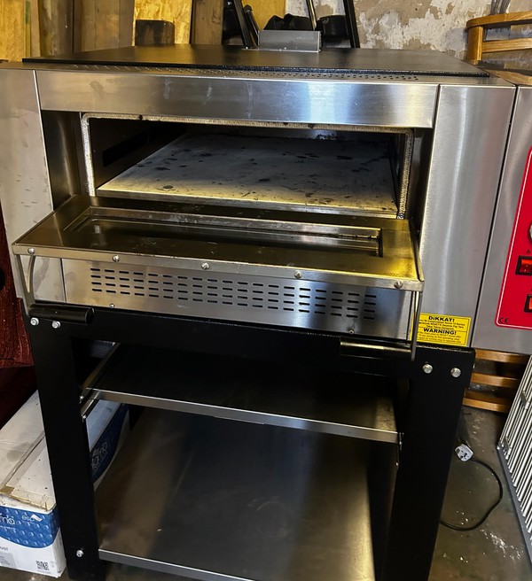 SG4 Single Deck Pizza Oven For Sale