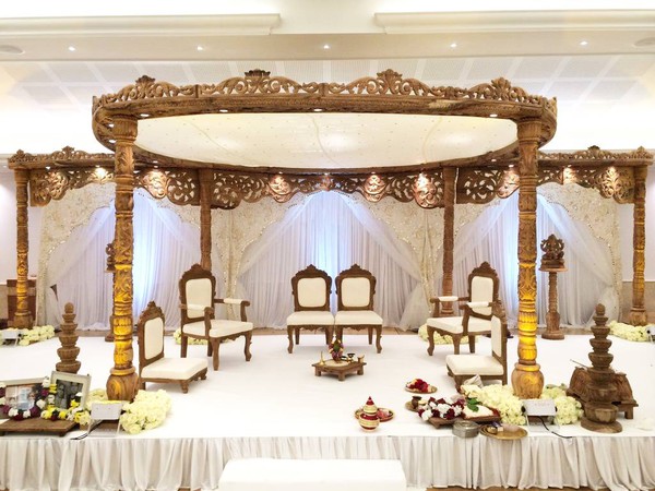 Six pillar mandap for sale