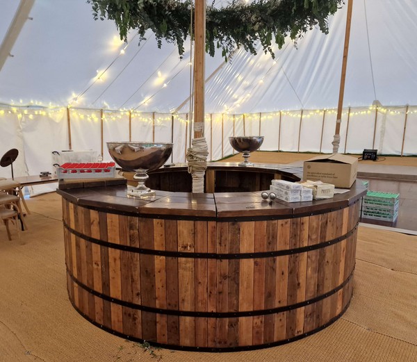 Secondhand 3.4m Large Round Wooden Bar For Sale