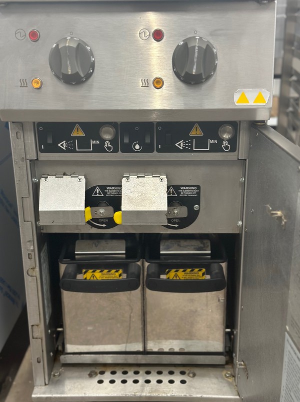 Falcon E421 F2 Fryer For Sale