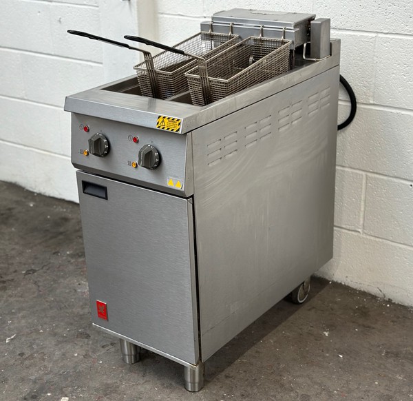 Falcon Electric Double Tank Fryer For Sale