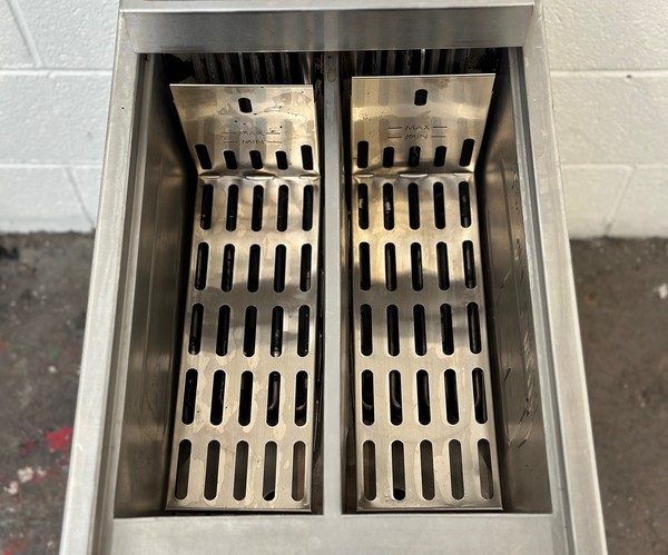 Secondhand Falcon Electric Double Tank Fryer