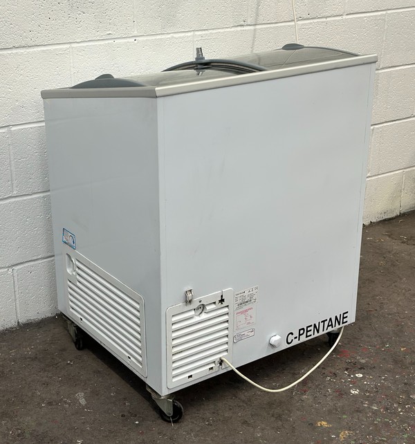 Secondhand Used Tefcold Ice Cream Freezer