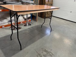 New 15x Hi Top Table For Sale