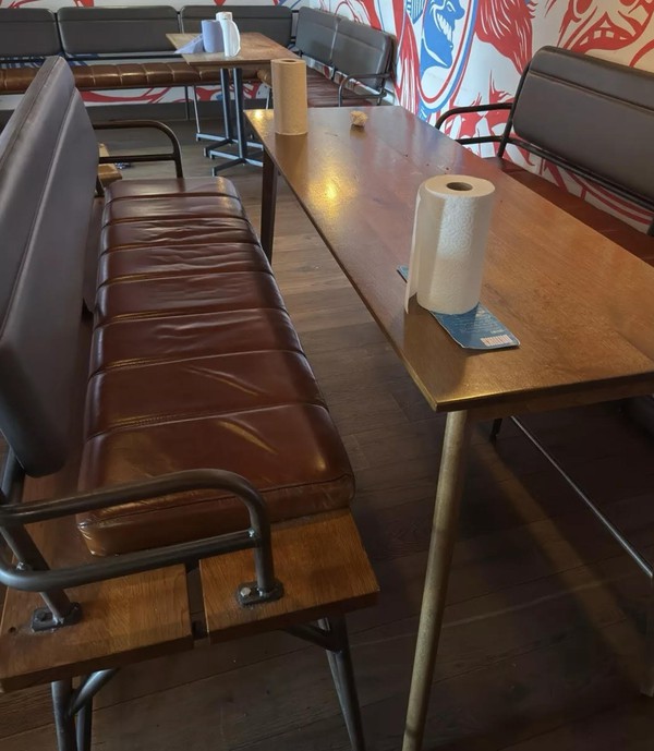 Restaurant 40 Person Bench Seating For Sale