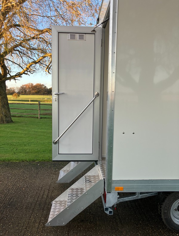 Unused Amet 4 Bay Luxury Toilet Trailer