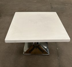 4x White Coffee Tables For Sale