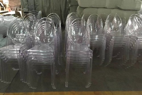 300x Clear Victoria Ghost Chairs For Sale 300x Clear Victoria Ghost Chairs For Sale