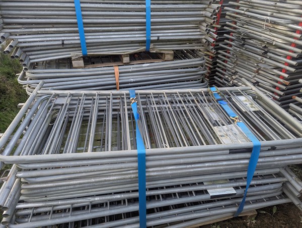 Used Flat Foot Pedestrian Barriers for sale