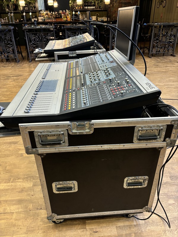 For sale Avid Venue Profile