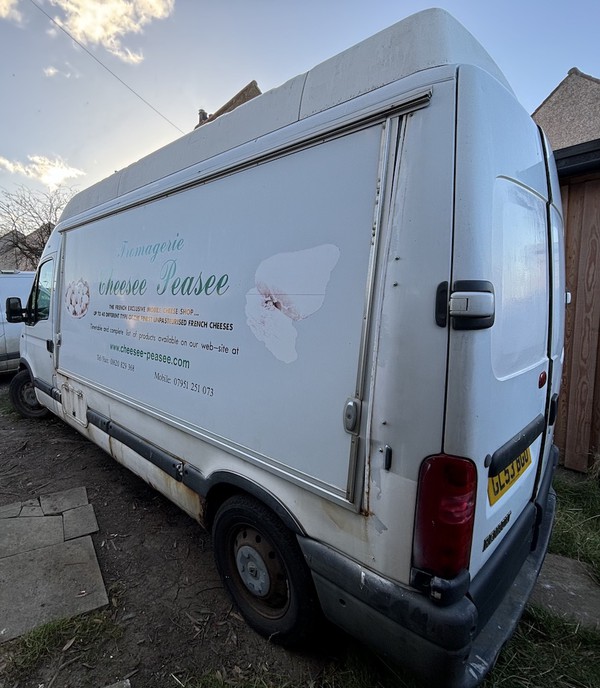 Mobile Cheese Shop 3m Display Fridge Renault Master LWB 2003